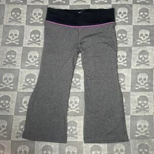 Y2k athletic yoga capri